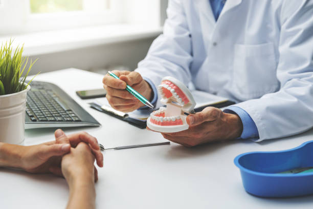 Best Emergency Dental Care  in Riddle, OR